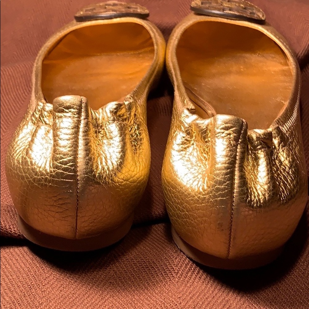 Tory Burch Gold Leather Magnificent Almost New! - Picture 3 of 15